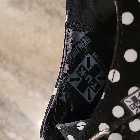 T.U.K sz M7/W9 Black & White Polka Dot Suede Creepers - Picture 12 of 14